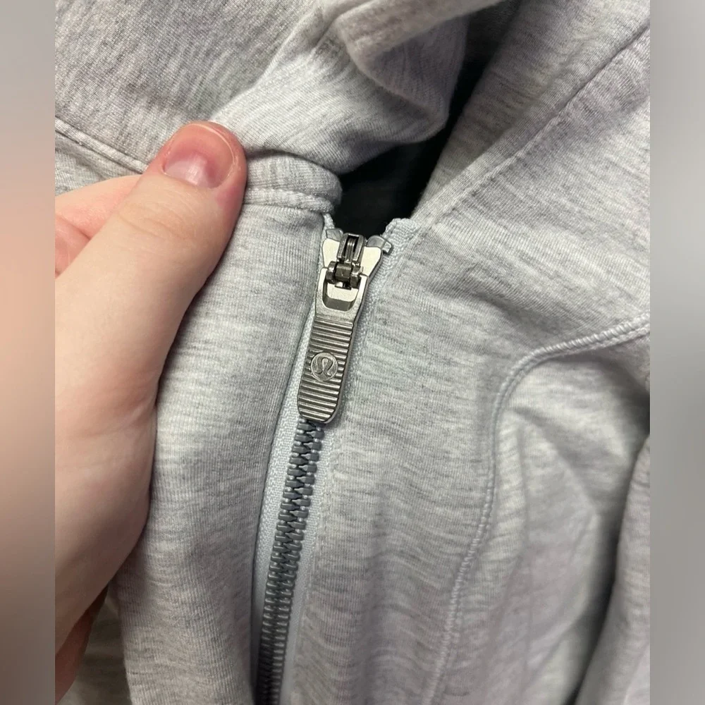 Lululemon Coast Easy Wrap - Sz 4 - Picture 7 of 10